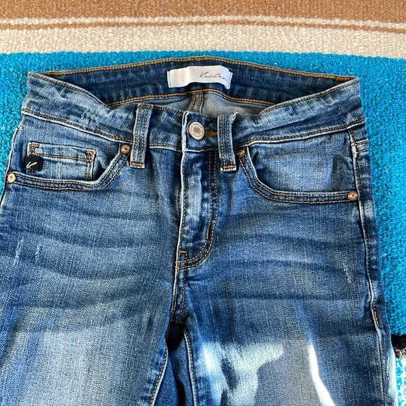 KanCan Distressed Skinny Jeans - Picture 3 of 9